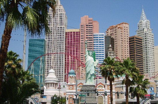 statue of liberty las vegas. like the Statue of Liberty