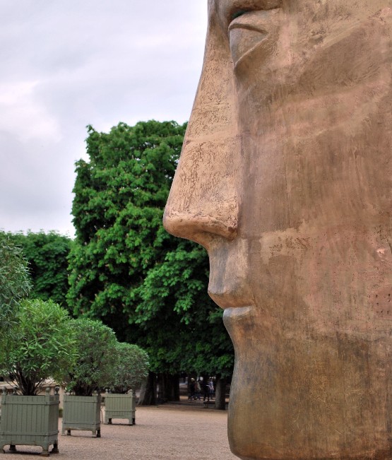 Paris Jardin du Luxembourg face (www.free-city-guides.com) Paris Jardin du Luxembourg face