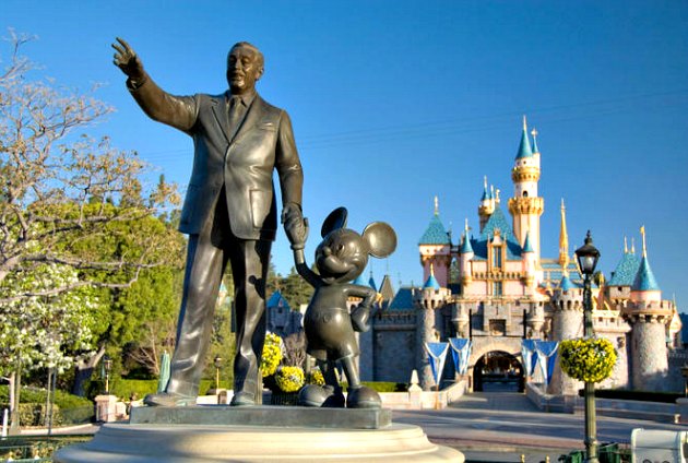 Los Angeles Disneyland Entrance