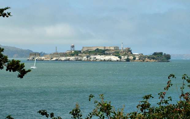 San Francisco Alcatraz from bay