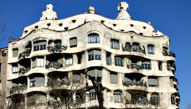 Barcelona Casa Mila exterior