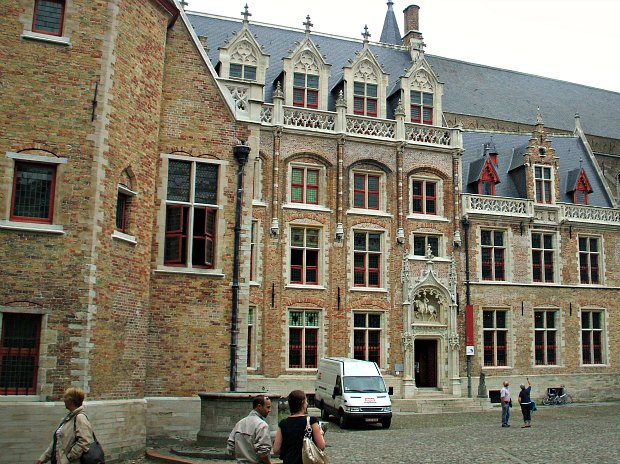 Bruges Gruuthuse Museum new