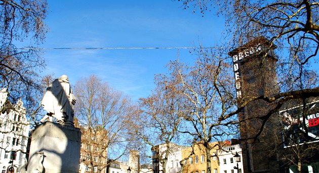 London Leicester Square statue