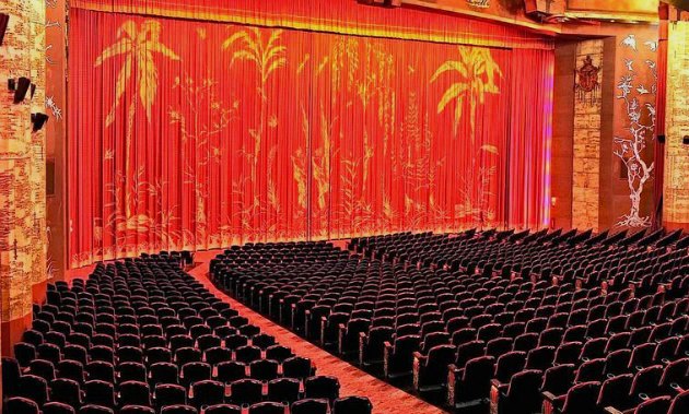 Los Angeles Chinese Theater seats