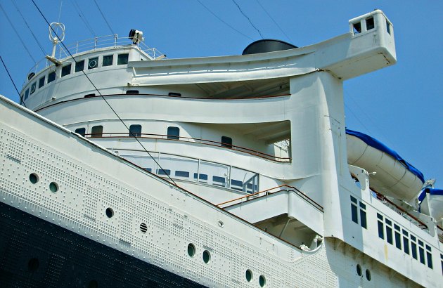 Los Angeles Queen Mary new