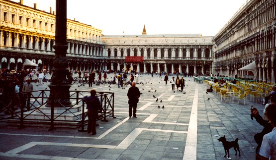 Venice St Marks Square (www.free-city-guides.com)