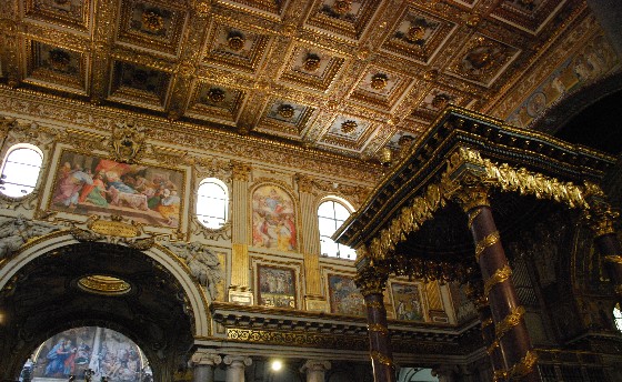 Rome Basilica di Santa Maria Maggiore altar (www.free-city-guides.com)