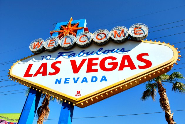 Las Vegas Neon Sign Bigger