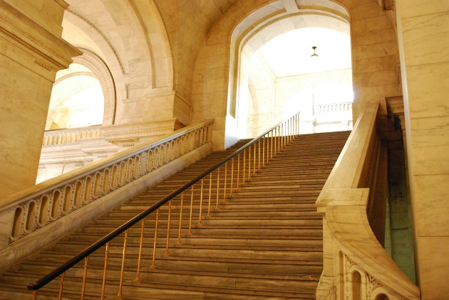 The New York Library stairs used in Sex and The City