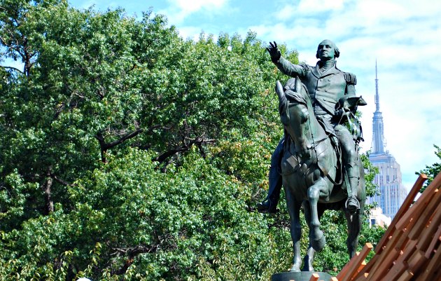 New York Union Square Statue