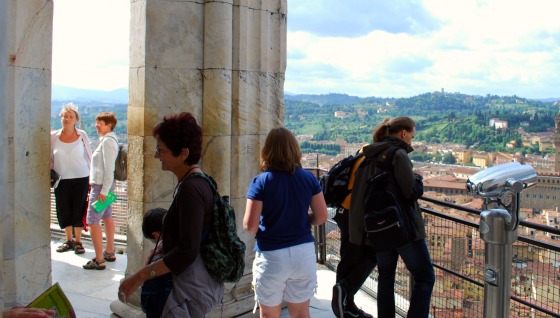 Florence Duomo dome climb top platform (www.free-city-guides.com)