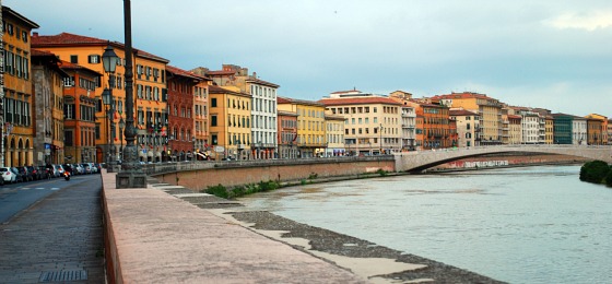 Pisa River Arno (www.free-city-guides.com)