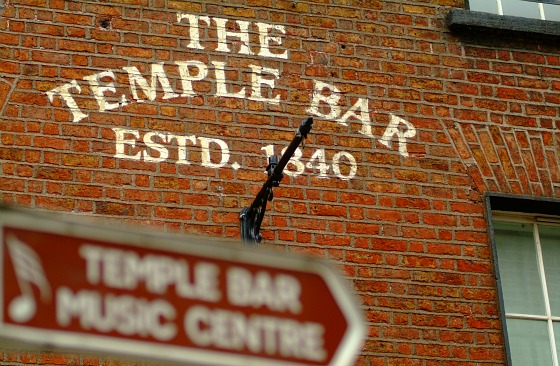 Dublin Temple Bar Sign