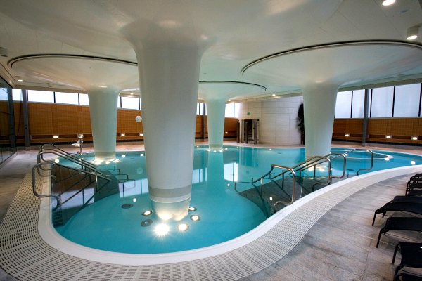 Thermae Bath Spa Minerva Dave Saunders