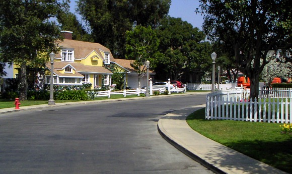 Los Angeles Universal Studios Wisteria Lane Set