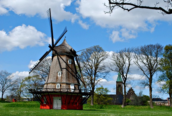 Copenhagen Kastellet Windmill (www.free-city-guides.com)