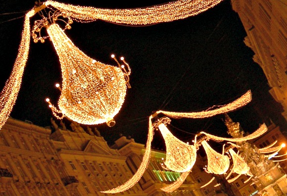 Vienna Christmas Lights Main Street