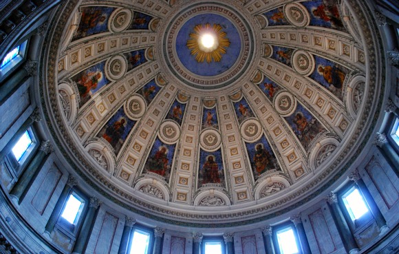 Copenhagen Marmorkirken ceiling (www.free-city-guides.com)