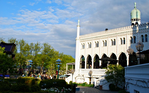 Copenhagen Tivoli Nimb (www.free-city-guides.com)