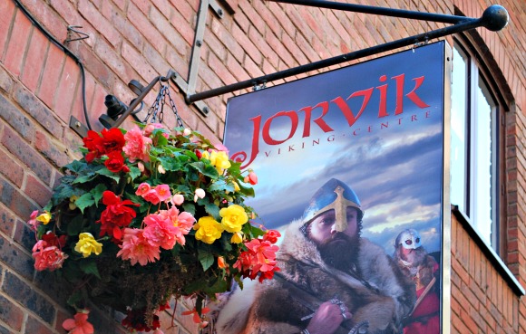 York Jorvik Sign (www.free-city-guides.com) York Jorvik Sign (www.free-city-guides.com)