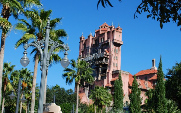 Orlando Hollywood Studios Tower (www.free-city-guides.com)