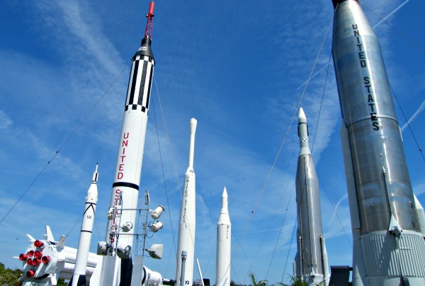 Orlando Kennedy Rocket Garden (www.free-city-guides.com)