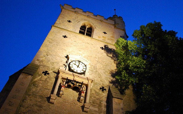 Oxford Carfax Tower night (www.free-city-guides.com)