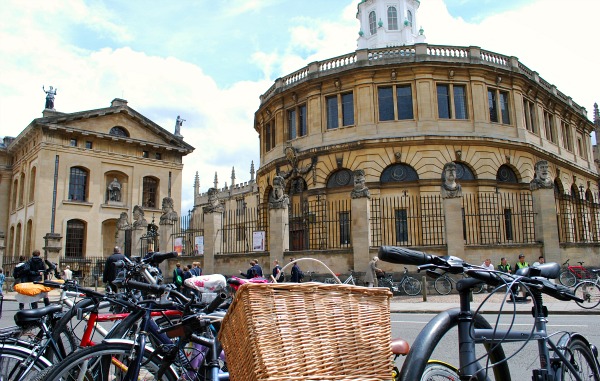 Oxford Sheldonian Theatre at the Bodleian Library (www.free-city-guides.com)