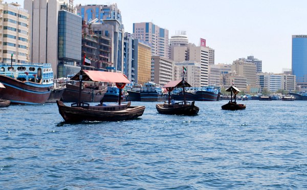 Dubai Creek Empty Abras