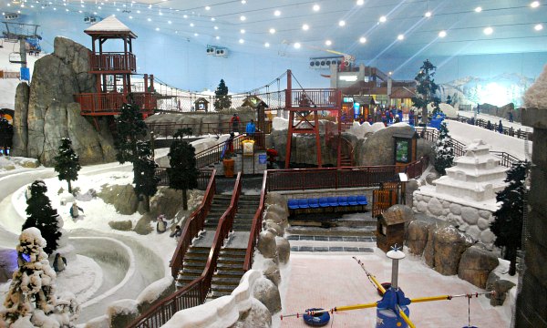 Dubai Mall Of The Emirates Ski Slope