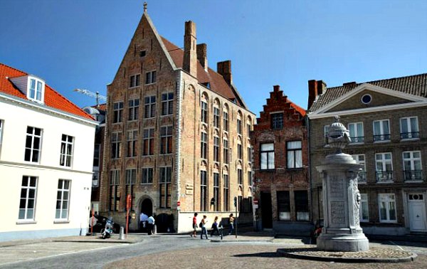 Bruges choco story museum exterior