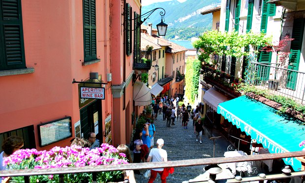 Como Bellagio steps