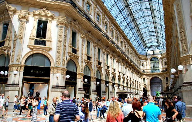 Galleria Vittorio Emanuele II, Milano, Italy outside the P…