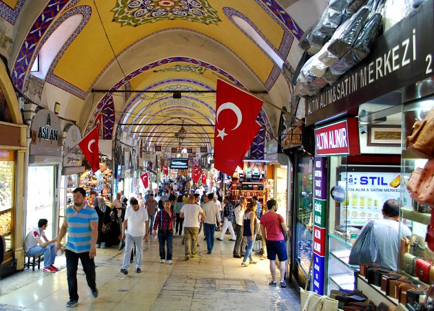 Istanbul Grand Bazaar Walkway 1