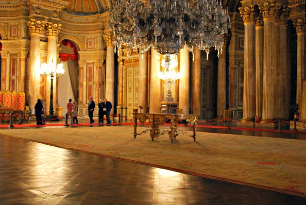 Istanbul Dolmabahçe Palace Ceremonial Hall