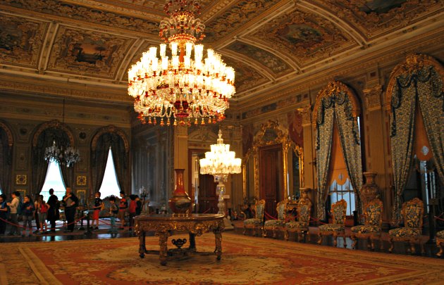 Istanbul Dolmabahçe Palace Inside