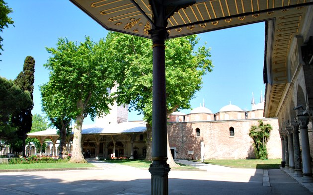 Istanbul Topkapi Palace Courtyard wide