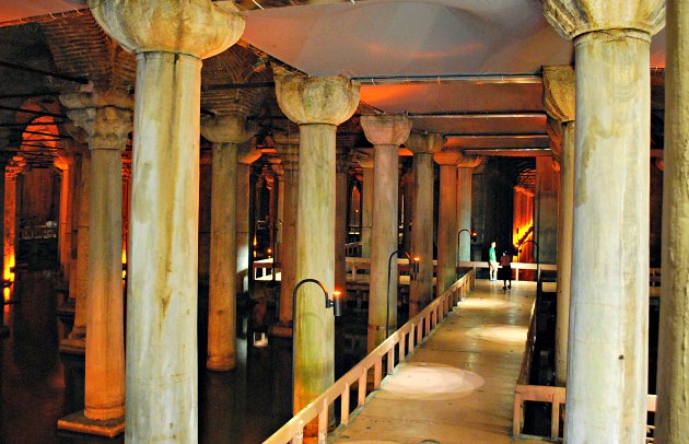 Istanbul Basilica Cistern Pathways