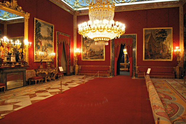 Madrid Palace Red Room