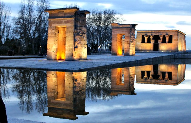 Madrid Temple Debod Night