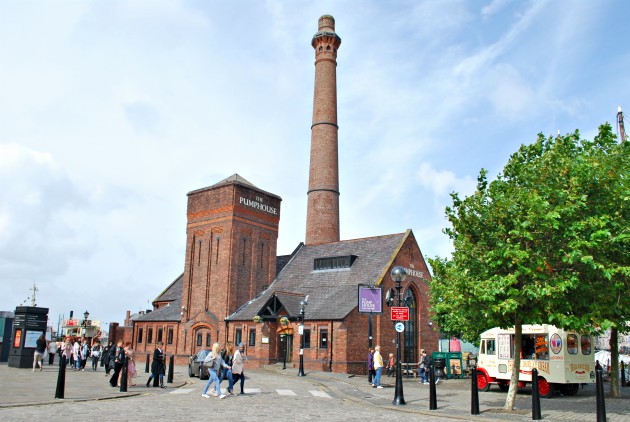 Liverpool Albert Dock Pub