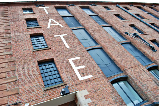 Liverpool Tate Exterior Wall