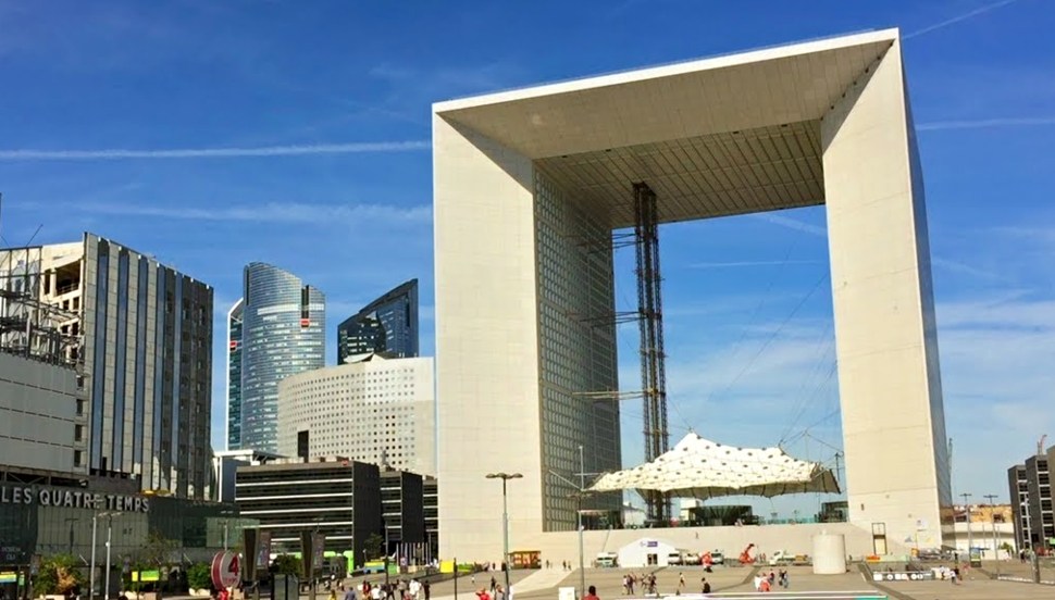 Paris La Defense Arche Daytime New