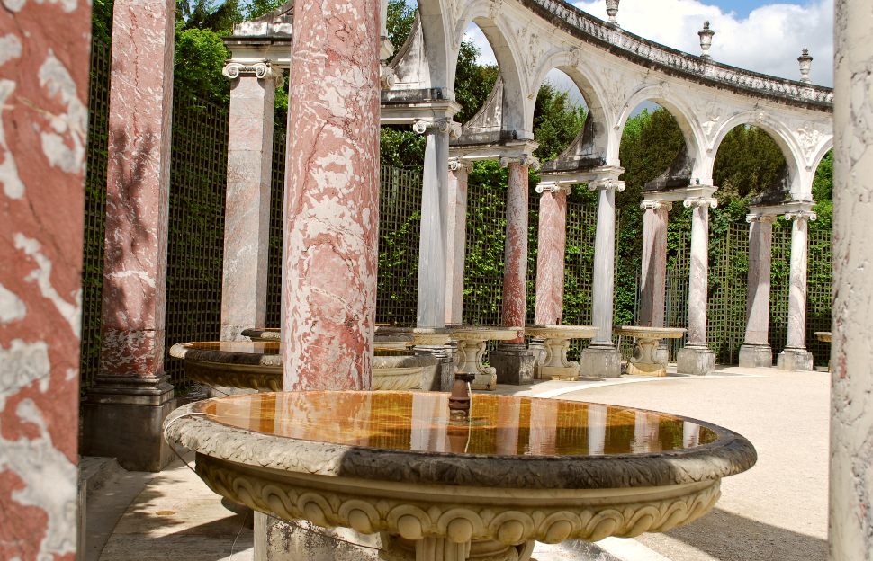 Paris Versailles Garden Columns